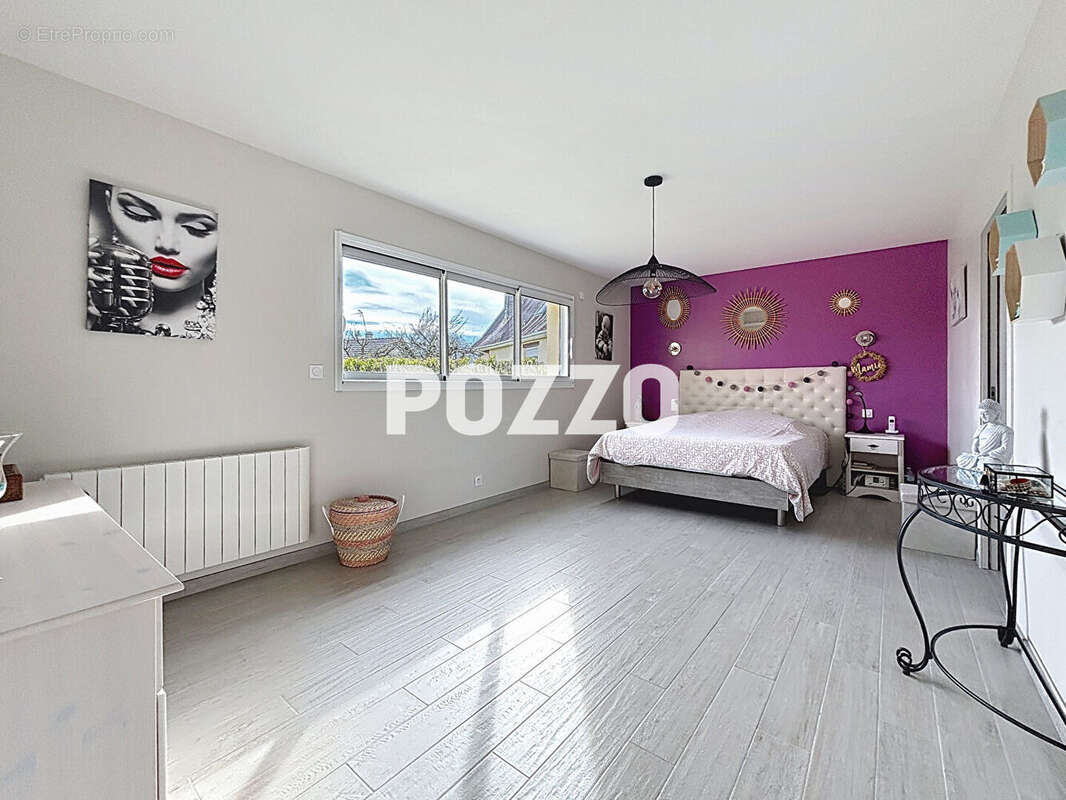 Maison à AGON-COUTAINVILLE