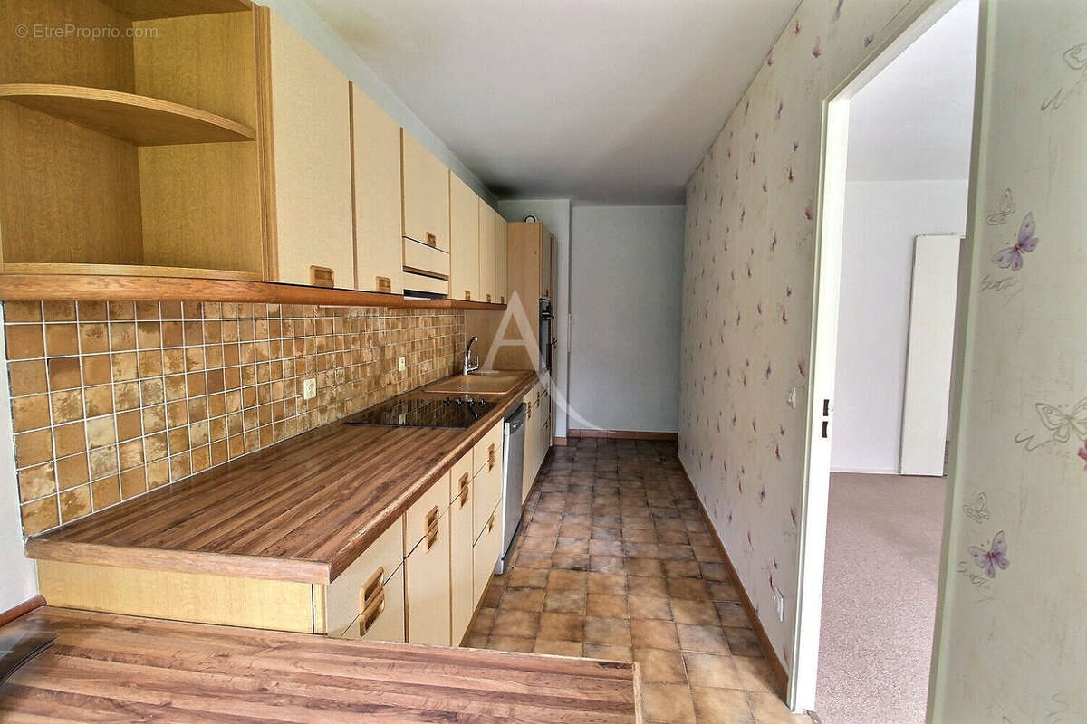 Appartement à ELANCOURT