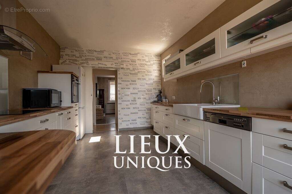 Lieux uniques ® x propriétés privées propose maison de  187 m² sur un terrain de 1295 m² à cellettes - photo 20