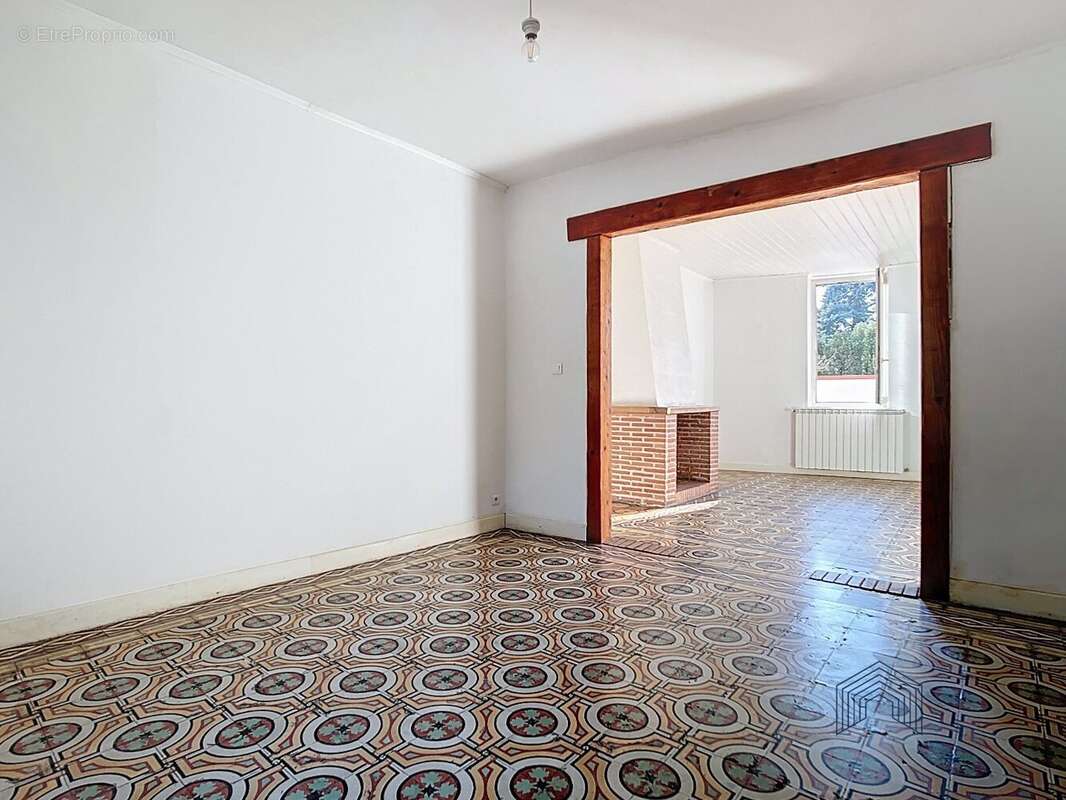 Maison à SAINT-SULPICE