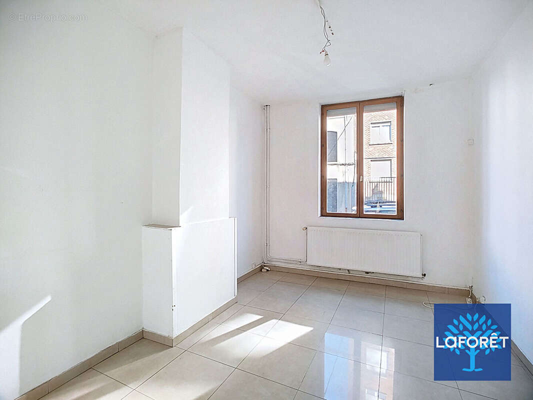 Maison à FACHES-THUMESNIL