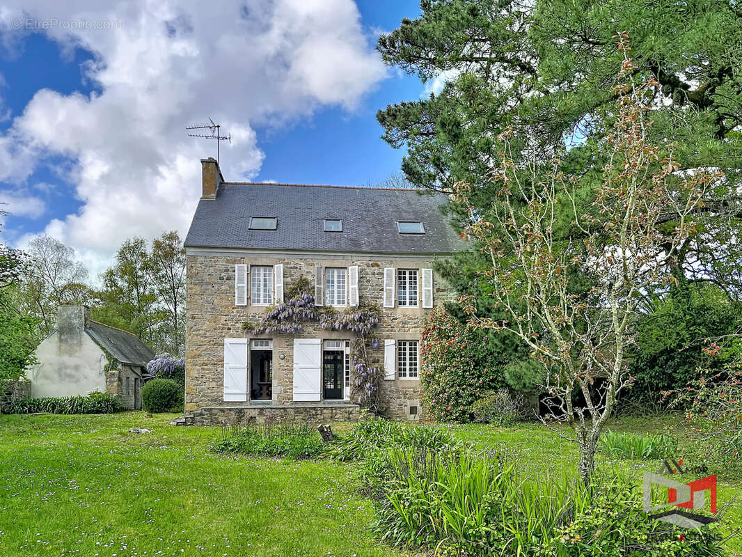Maison à LEZARDRIEUX