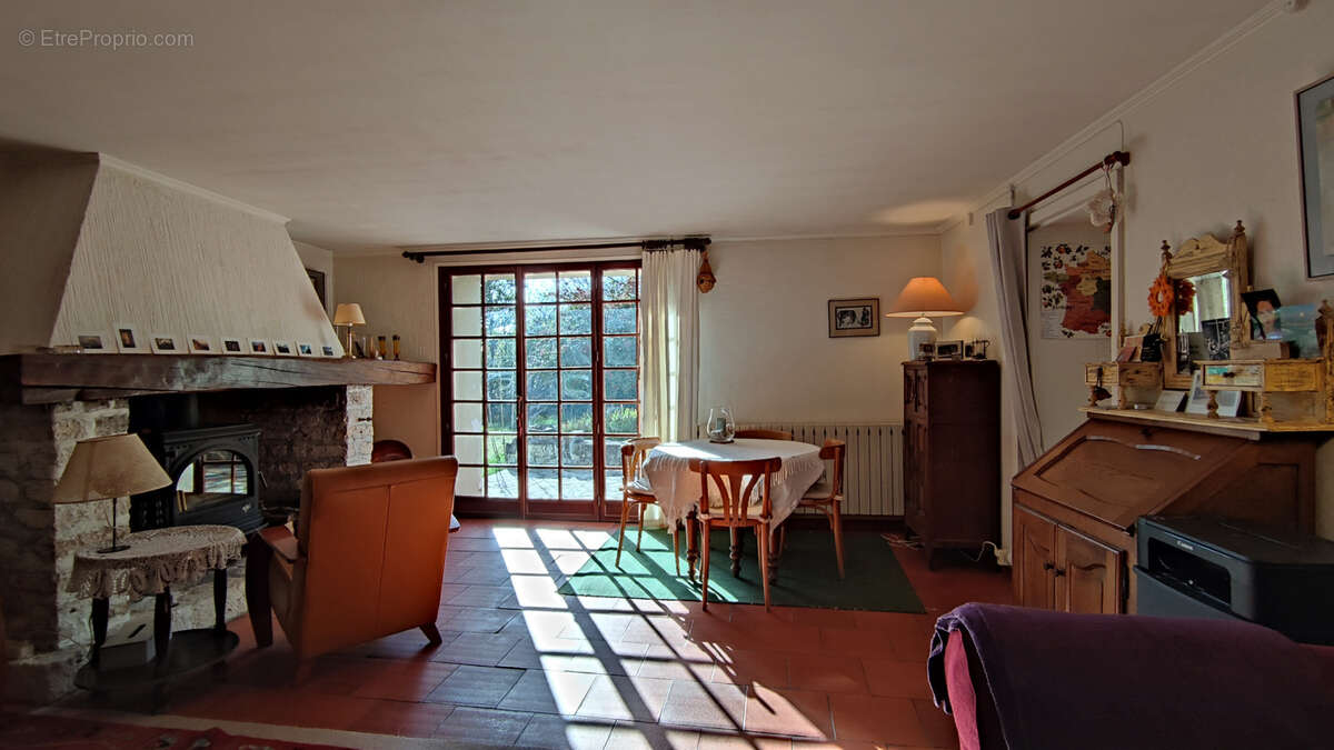 Maison à LAUZERTE