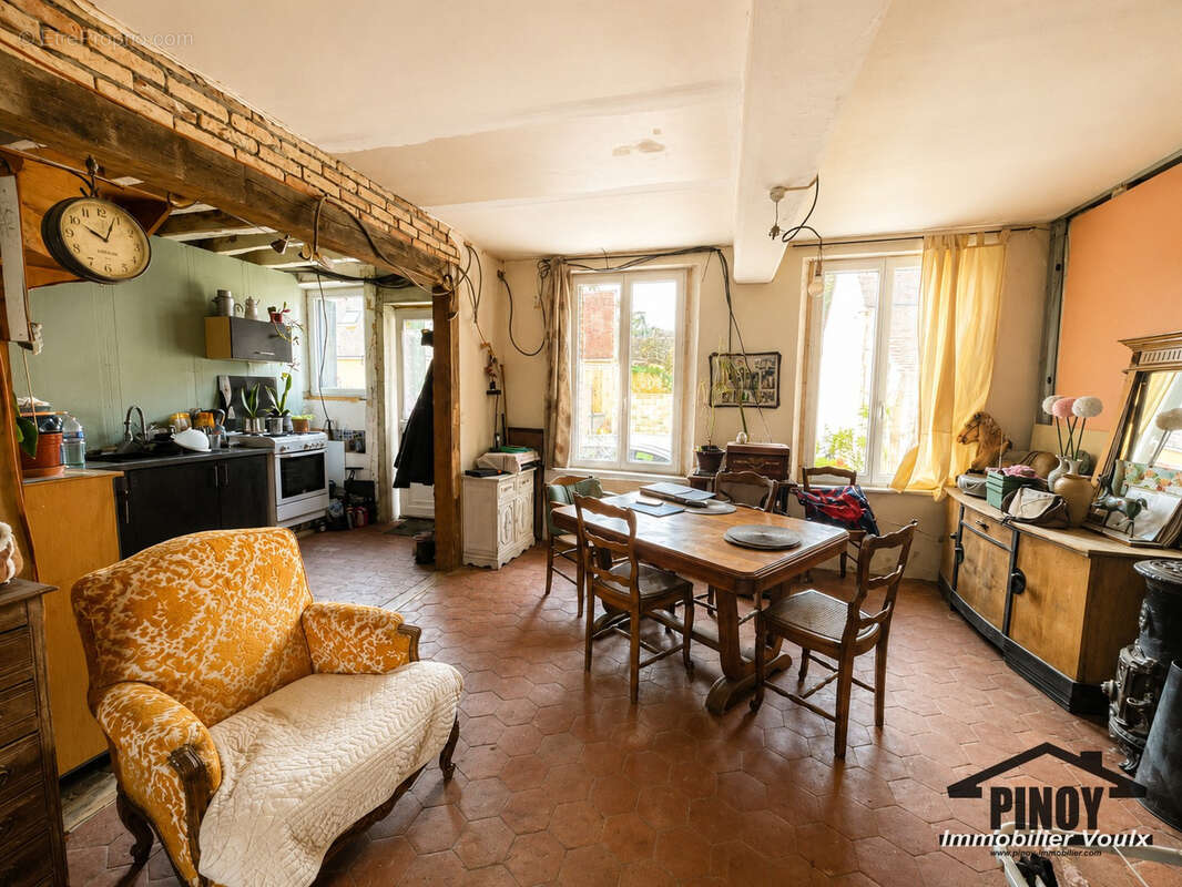 Maison ancienne avec jardin de 431 m2   Une belle opportunité aux portes de Villeneuve-la-Guyard - photo 7