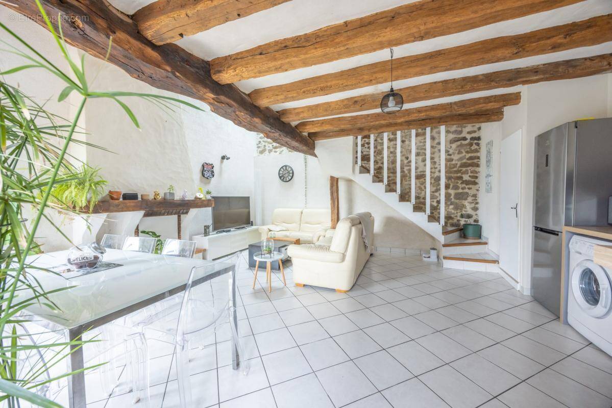 Maison à SAINT-HILAIRE-DE-CLISSON