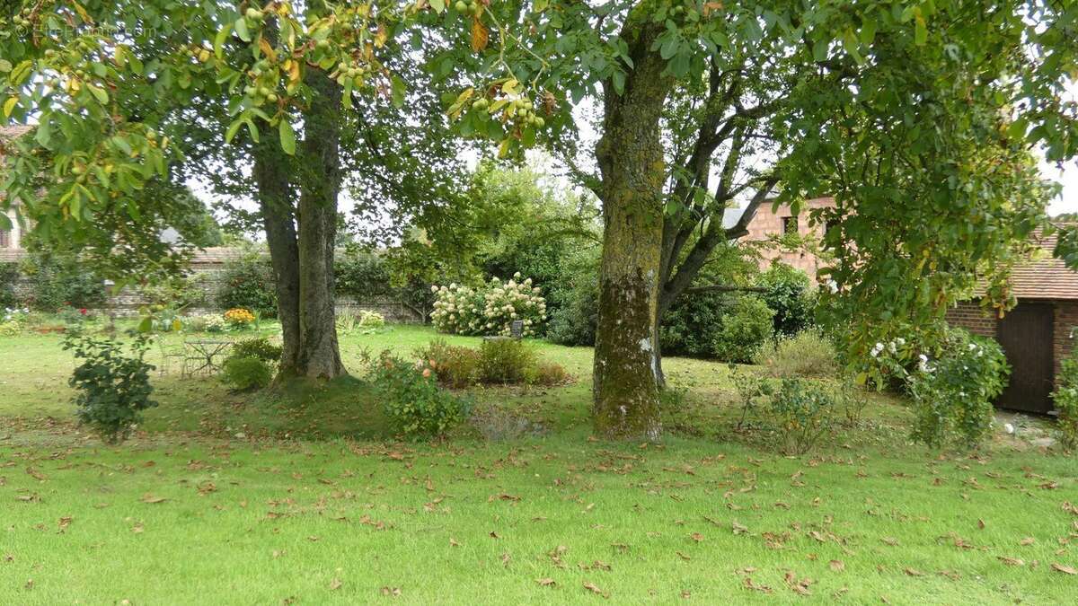 Maison à AUVILLIERS