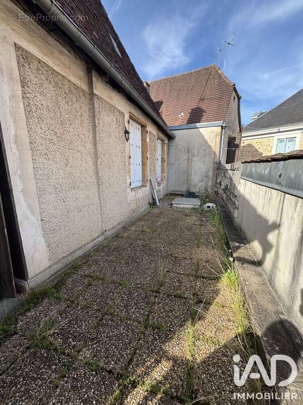 Appartement 250 m² à Excideuil  - photo 7