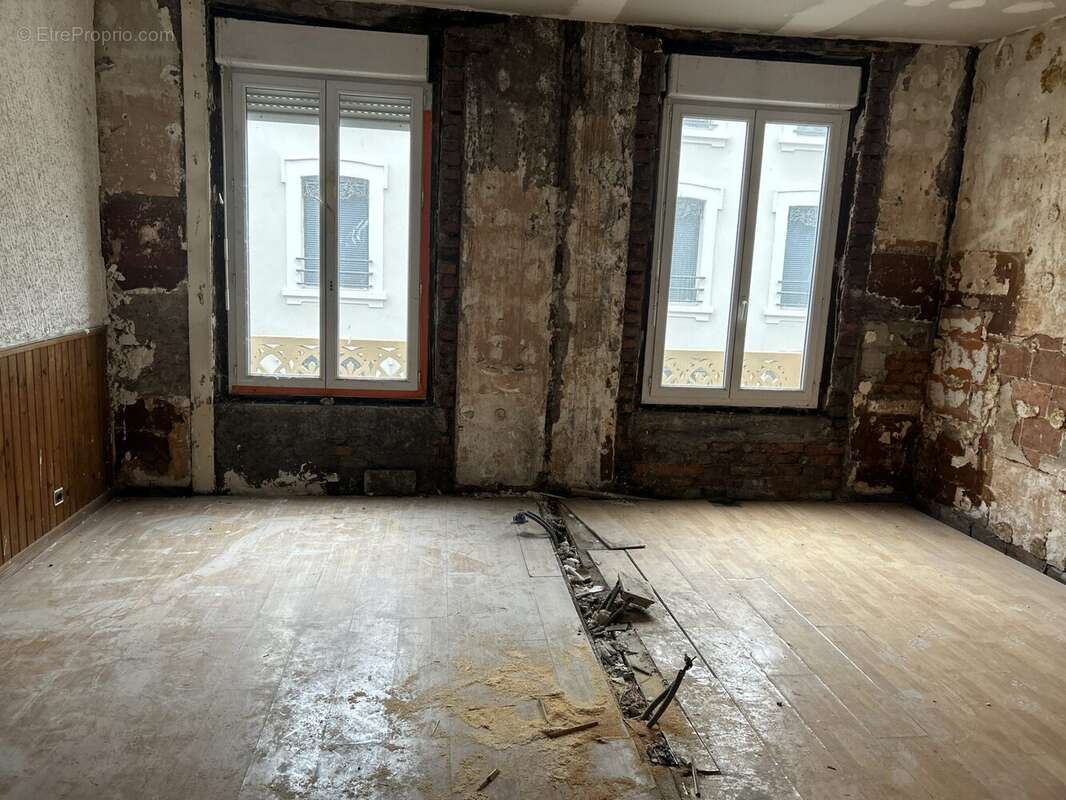 Appartement à SAINT-ETIENNE