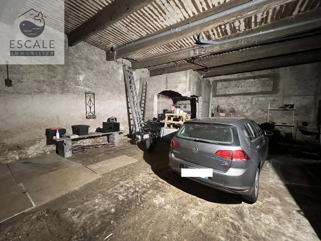 Vente maison vigneronne t5 en r+1 + garage a poussan - photo 24