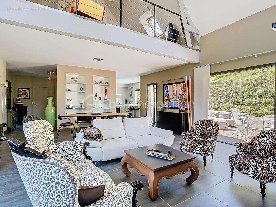 Maison à GONNEVILLE-SUR-MER