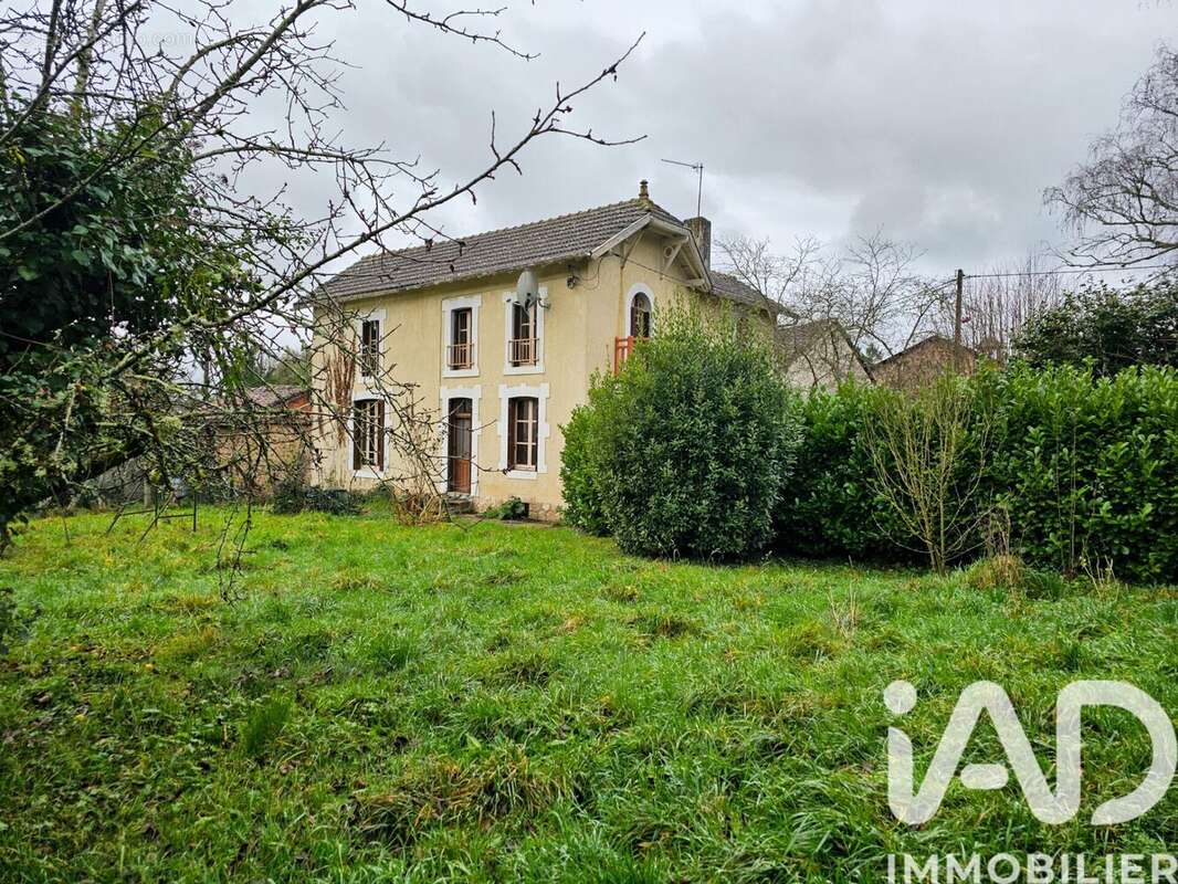 Photo 5 - Maison à ROCHECHOUART