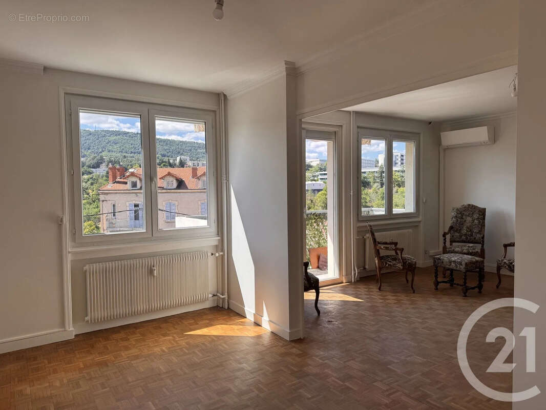 Appartement 86 m² à Annonay  - photo 6