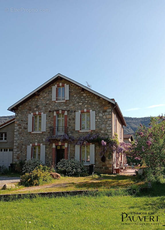 Maison à MONTGAILLARD