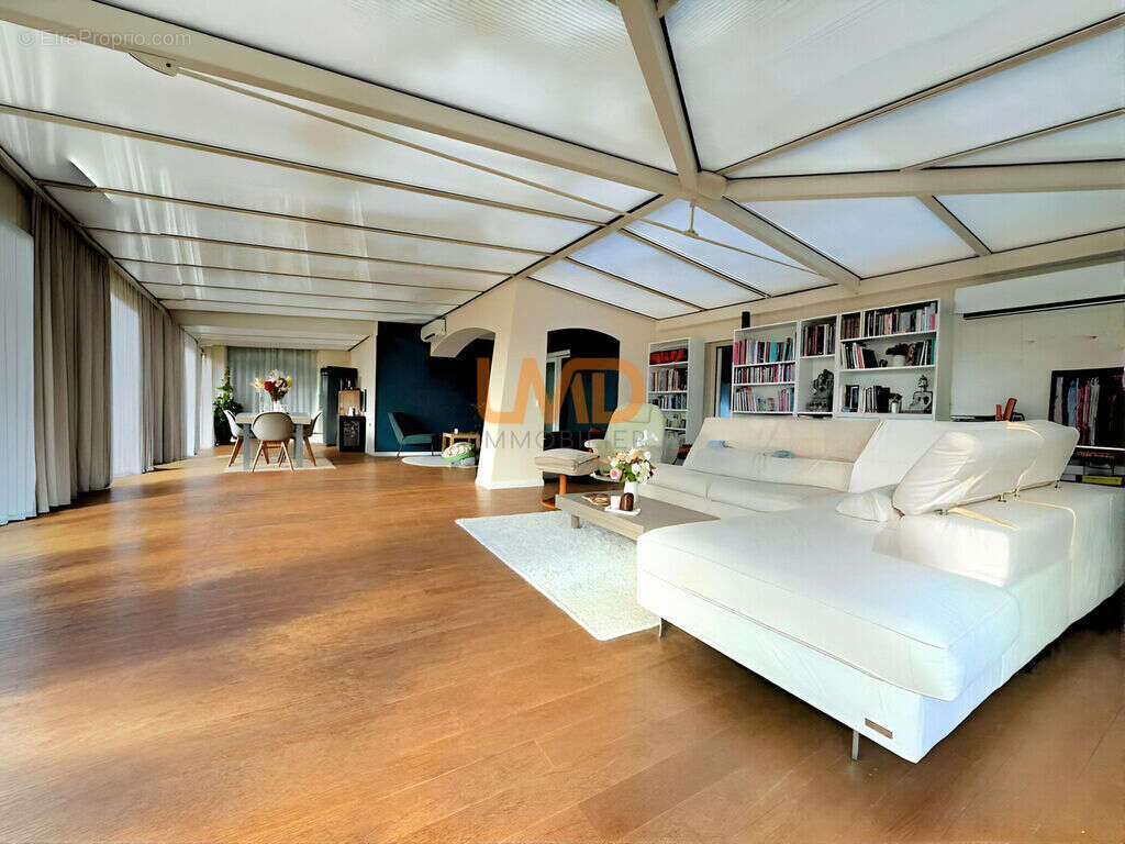 Maison à LA MOTTE