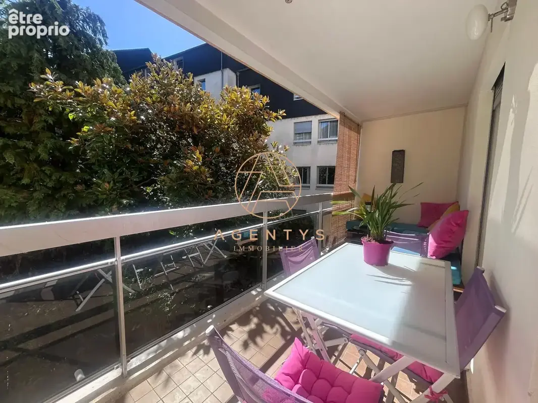 Appartement 4 pièces 90 m² à vendre à Nogent-Sur-Marne (94130) - photo 2