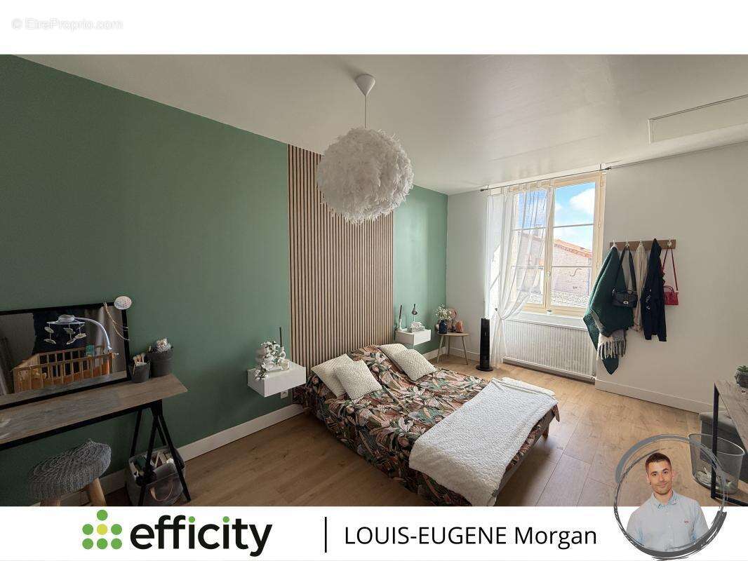 Maison à NEUVILLE-DE-POITOU