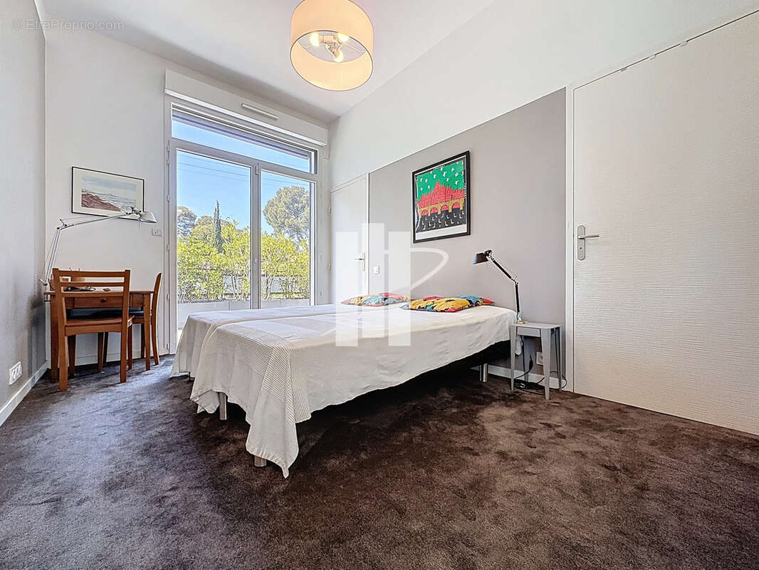 appartement contemporain en dernier étage vue mer - Les plaines - photo 8