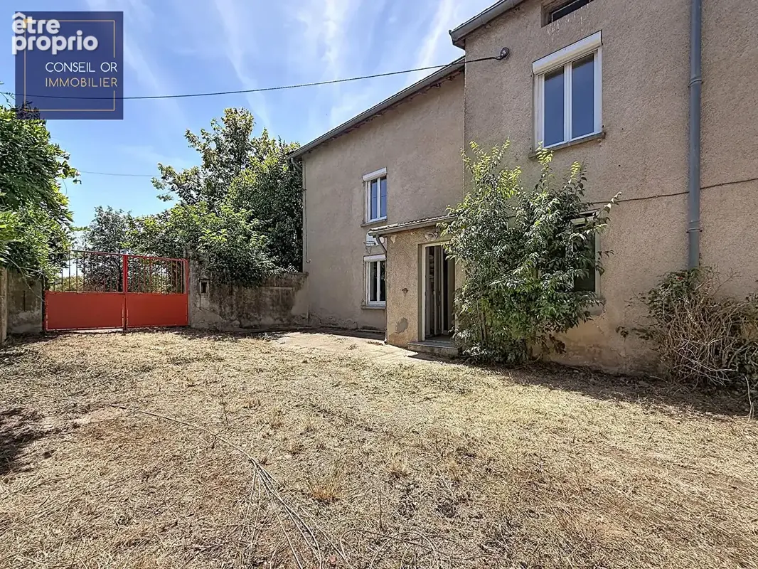 Maison T5 - 4 chambres - 160 m2 - terrain 1500 m2 - photo 1