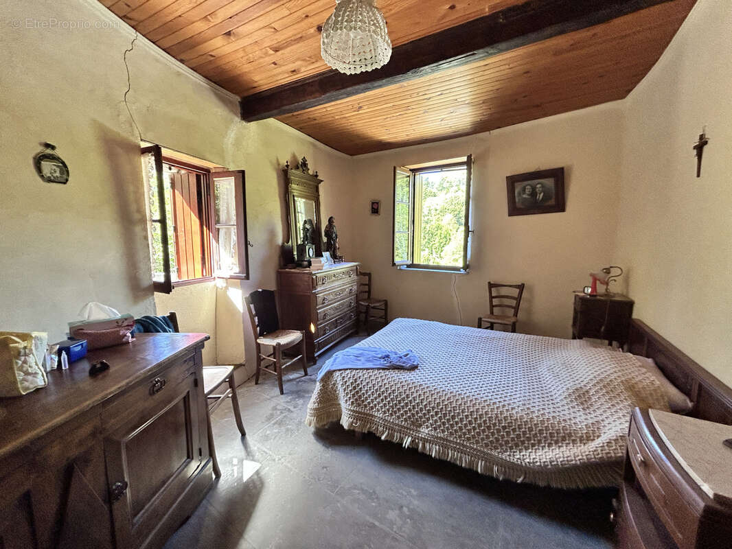 En Cévennes, Maison de village, avec terrasse et cour intérieure - photo 7