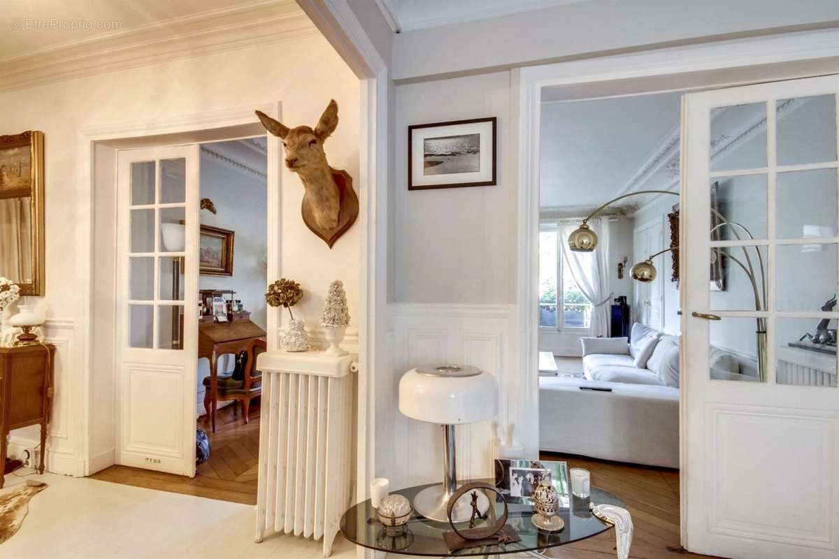 Appartement à PARIS-11E