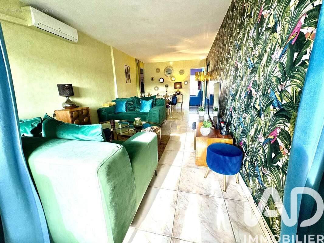 Photo 2 - Appartement à SIX-FOURS-LES-PLAGES