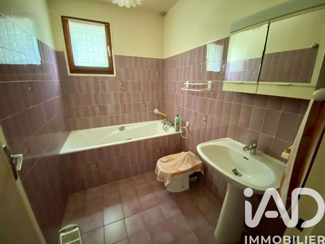 Maison 127 m² à Saint-Hilaire-Les-Andresis  - photo 9
