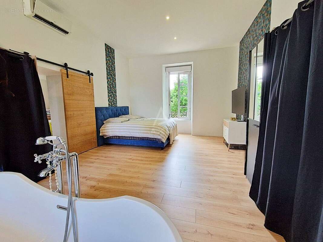 Maison à SALIES-DE-BEARN