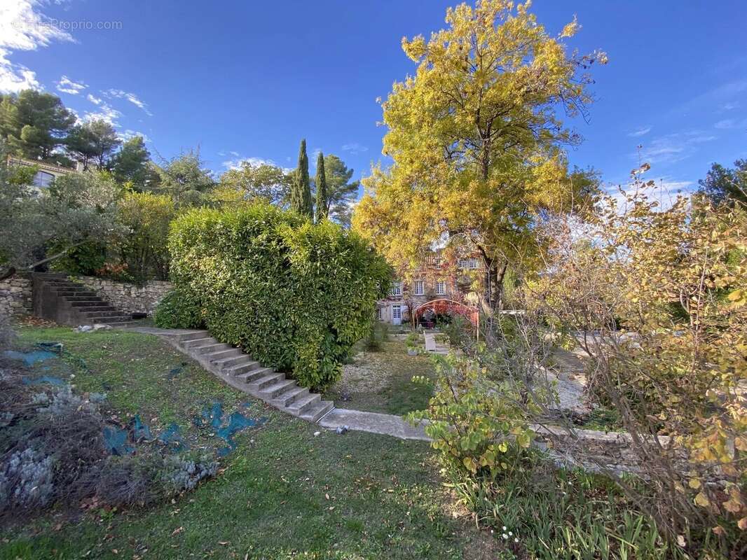 Maison à DRAGUIGNAN