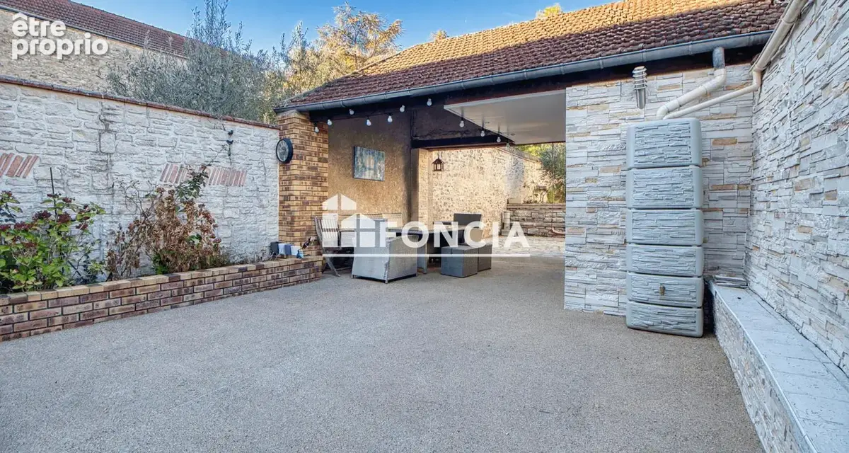 Un havre de paix à La Falaise (78) ! Maison de charme, 90 m2, 3 chambres, séjour sous véranda chauffée, avec jardin clos et 3 te - photo 42