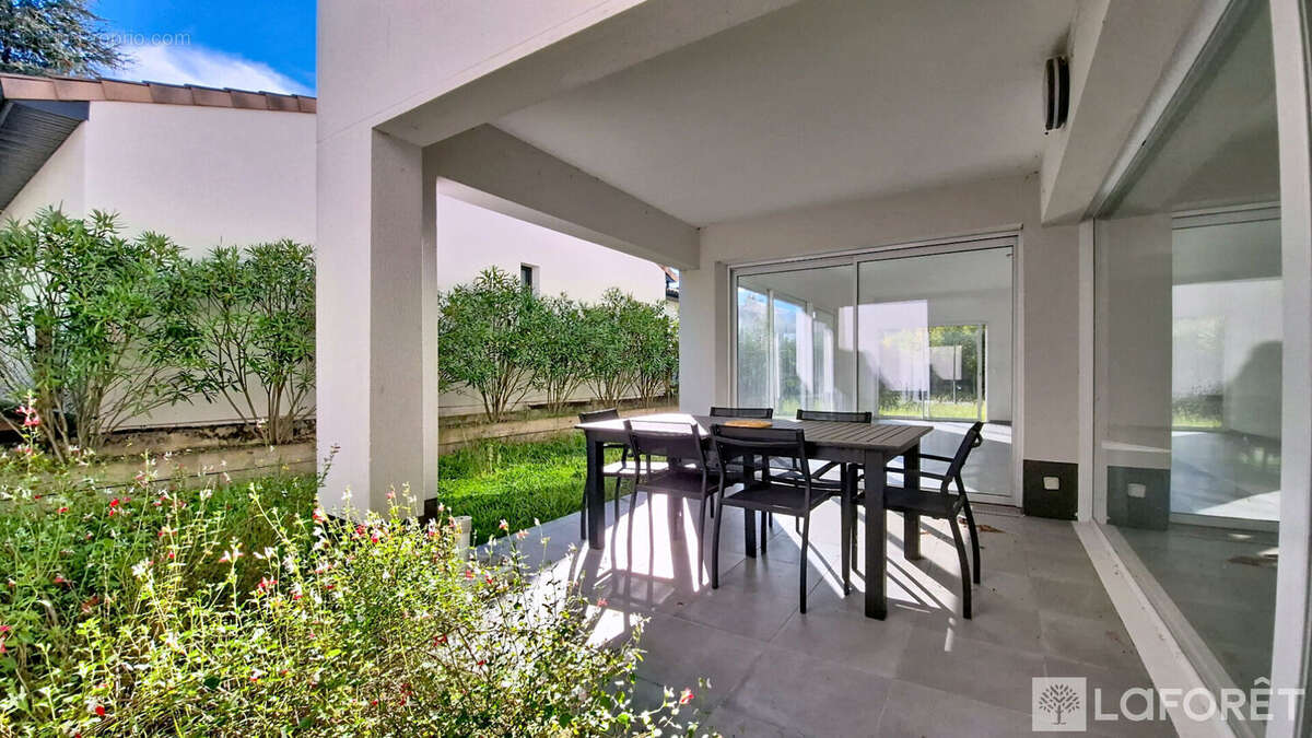 Appartement à PESSAC