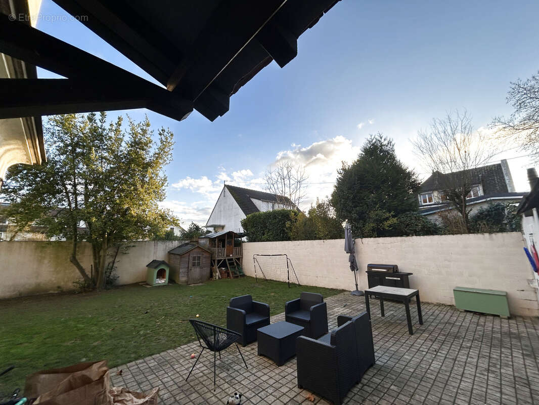 Maison à TRAPPES