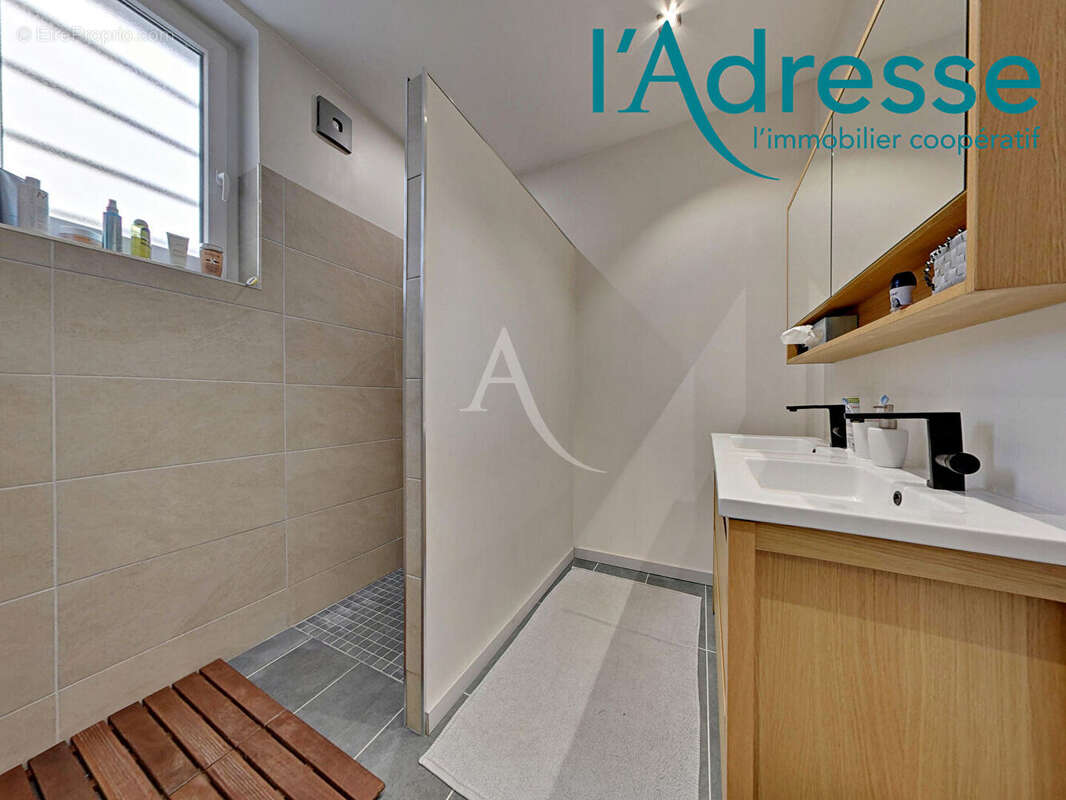 Maison à NOISY-LE-GRAND