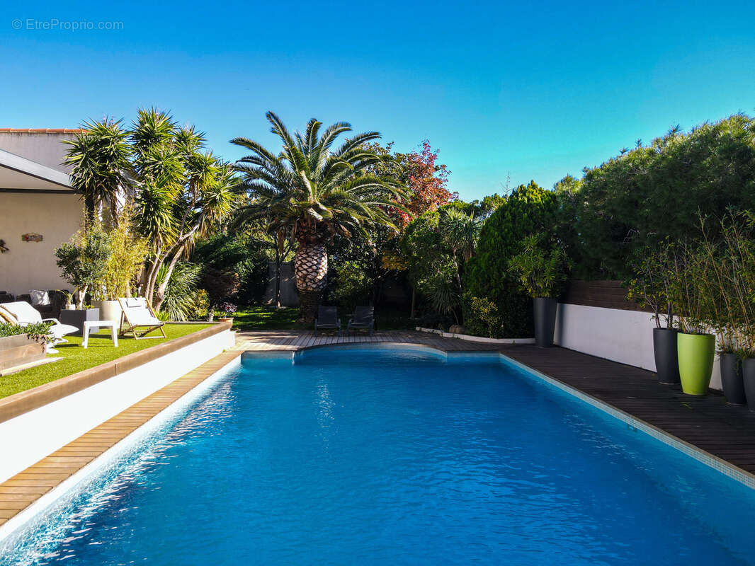 Maison à CARRY-LE-ROUET