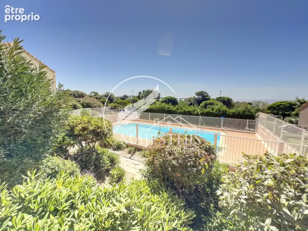 Giens la tour fondue   vue mer & porquerolles   t2 avec piscine - photo 3