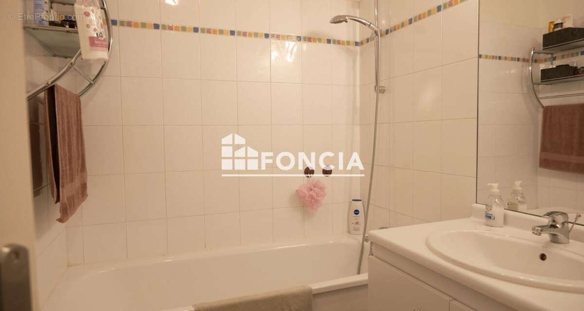 Appartement à SAINT-DENIS