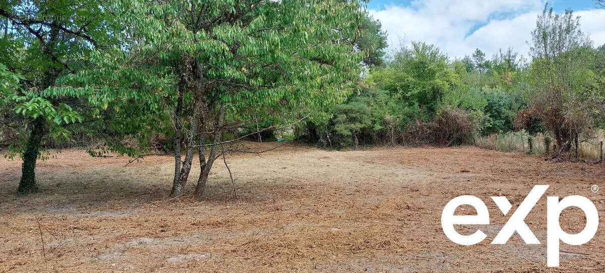 Maison à BADEFOLS-D'ANS