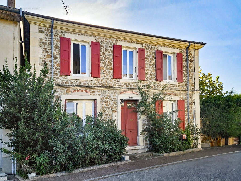 Maison à CHANAS