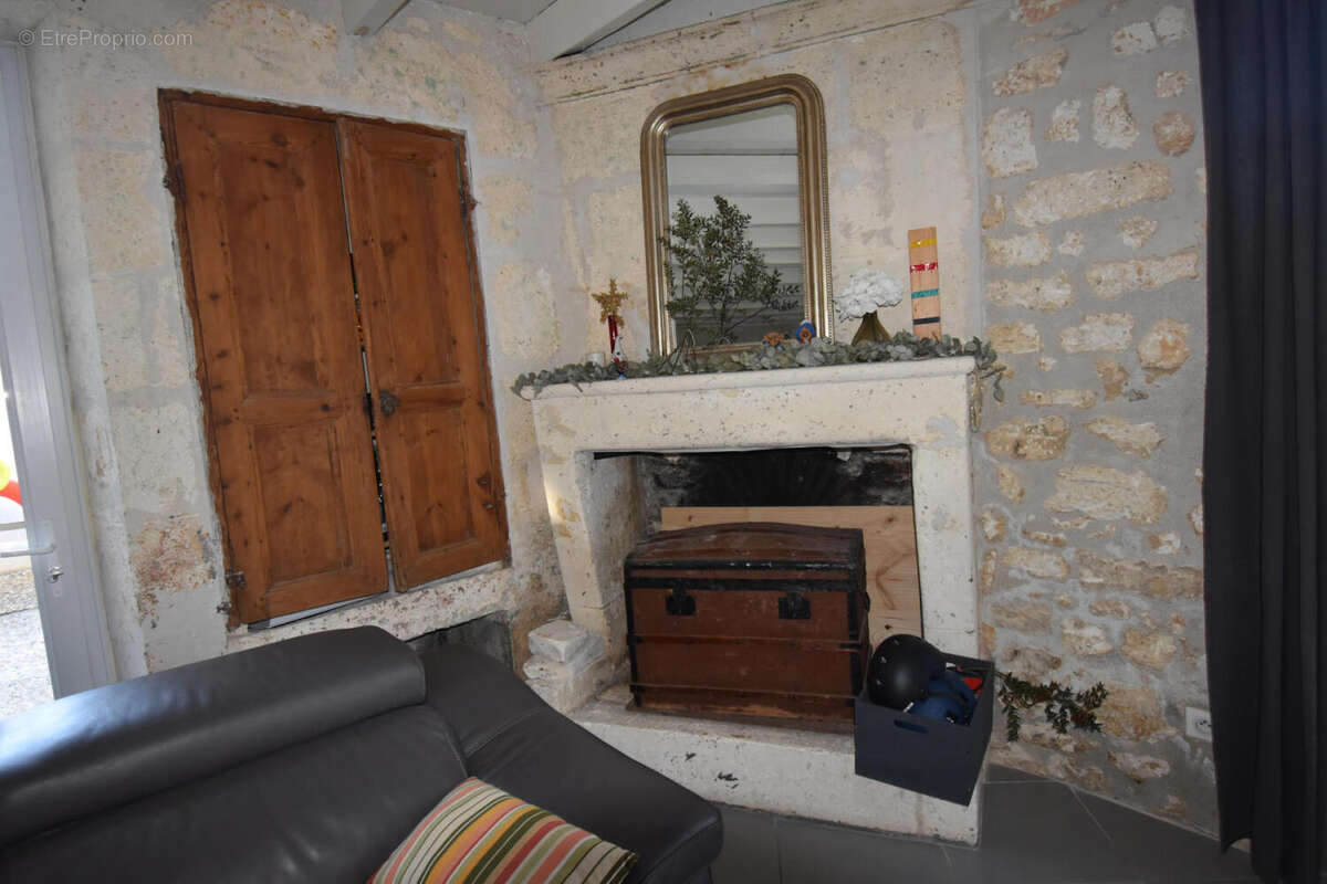 DSC_0006 - Maison à L'ISLE-D'ESPAGNAC