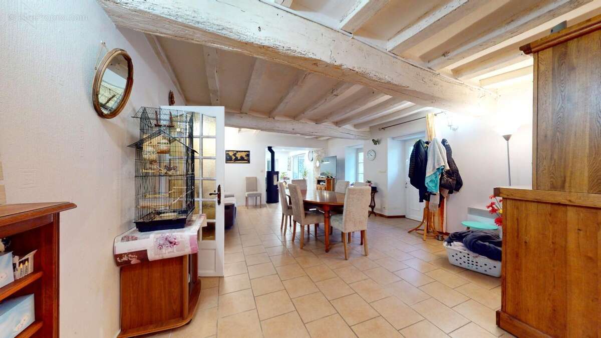 Ferme sur 30 ha avec longere et dependance - photo 9