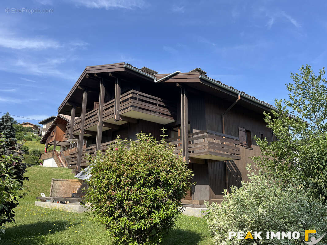 F2 + chambre cabine et alcôve - 36 m2 - Combloux - photo 15
