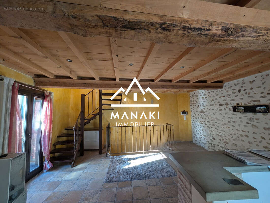 Pièce de vie R+1 - Maison à MILLAS