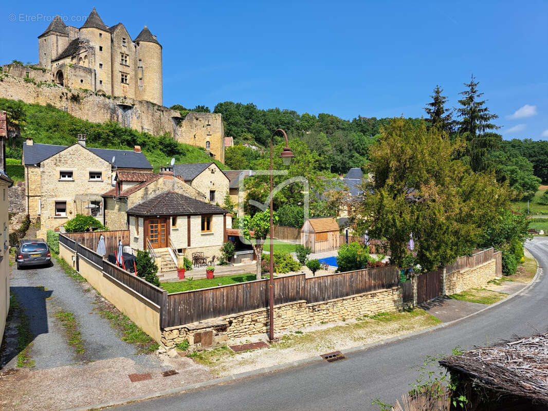 Maison à SARLAT-LA-CANEDA