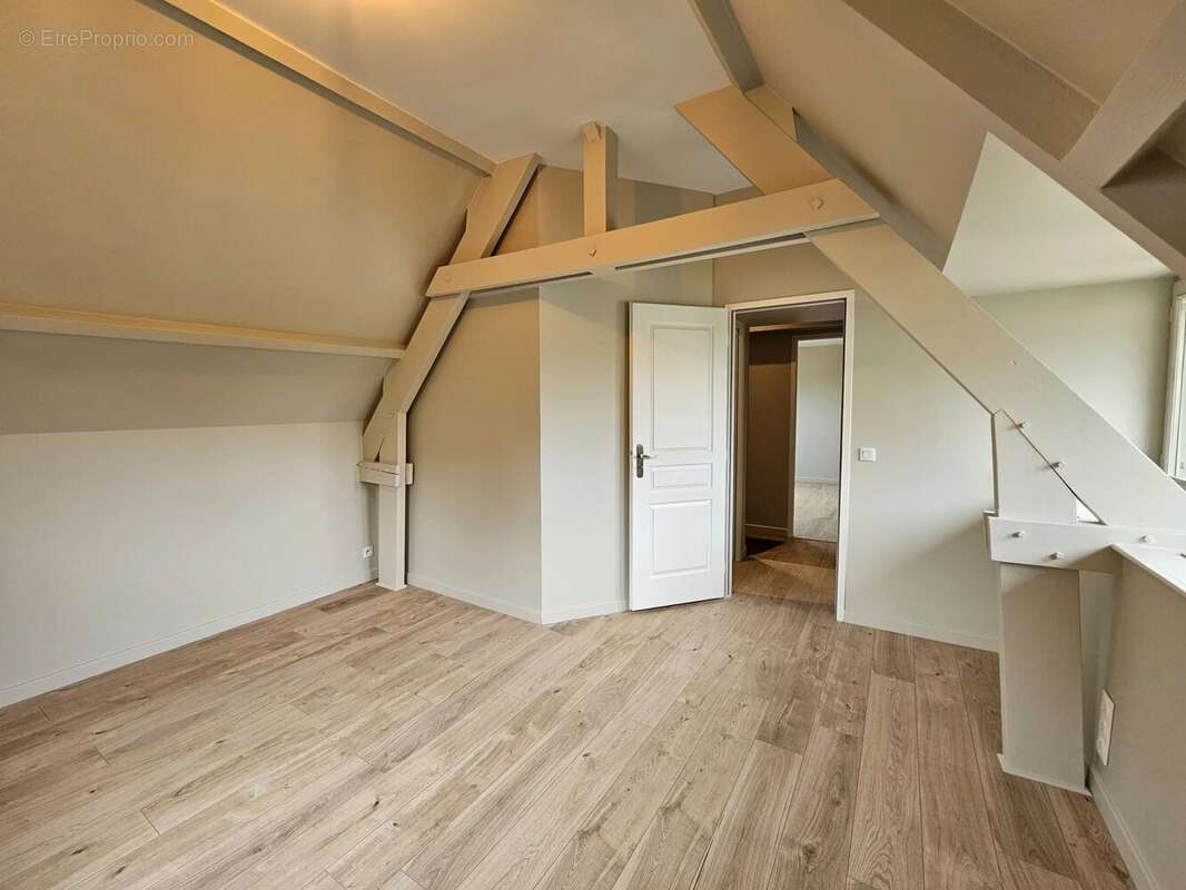 Maison à VILLERVILLE