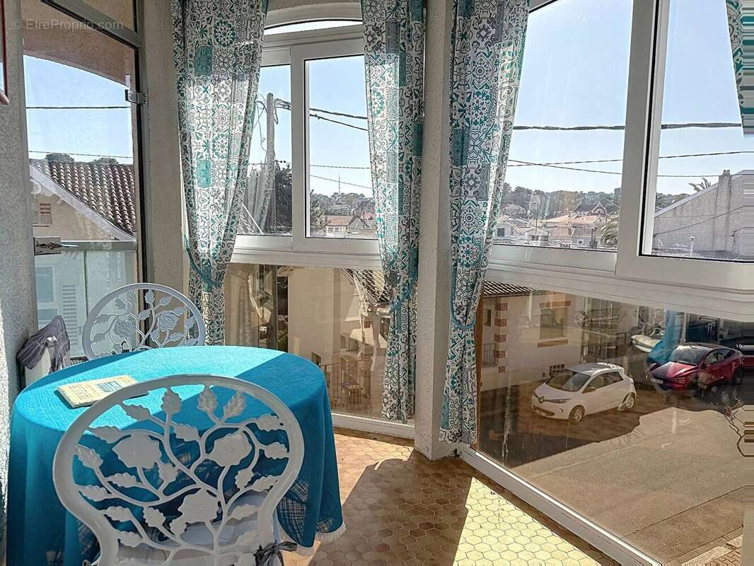 Appartement  2 pièces dans quartier recherché - photo 8
