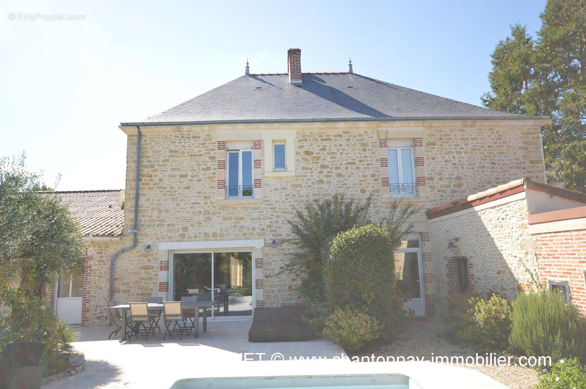 Maison à CHANTONNAY