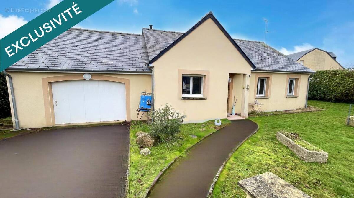 Photo 1 - Maison à LA HAIE-TRAVERSAINE