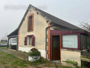 Maison à MARSEILLES-LES-AUBIGNY