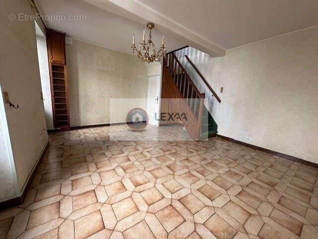 Maison à CHATILLON-SUR-SEINE