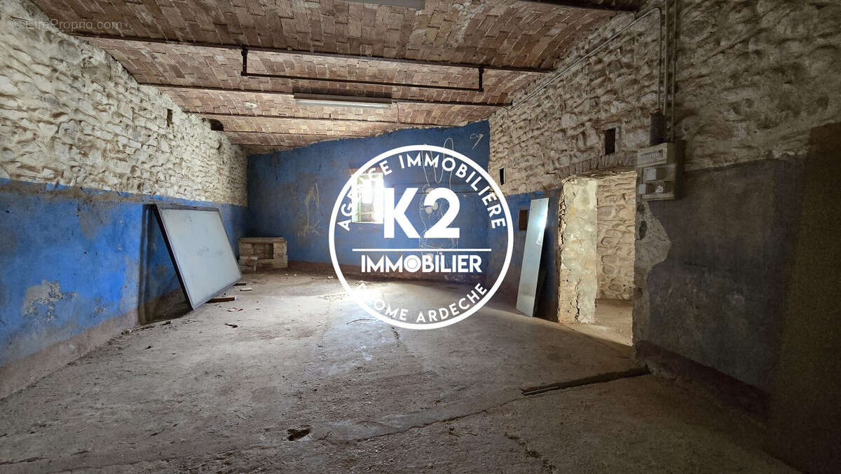 Maison à CLEON-D'ANDRAN