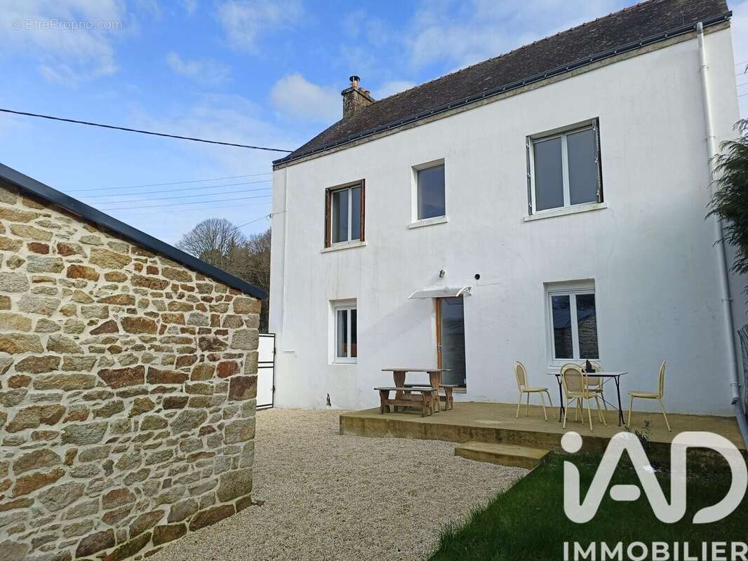 Photo 2 - Maison à MELRAND